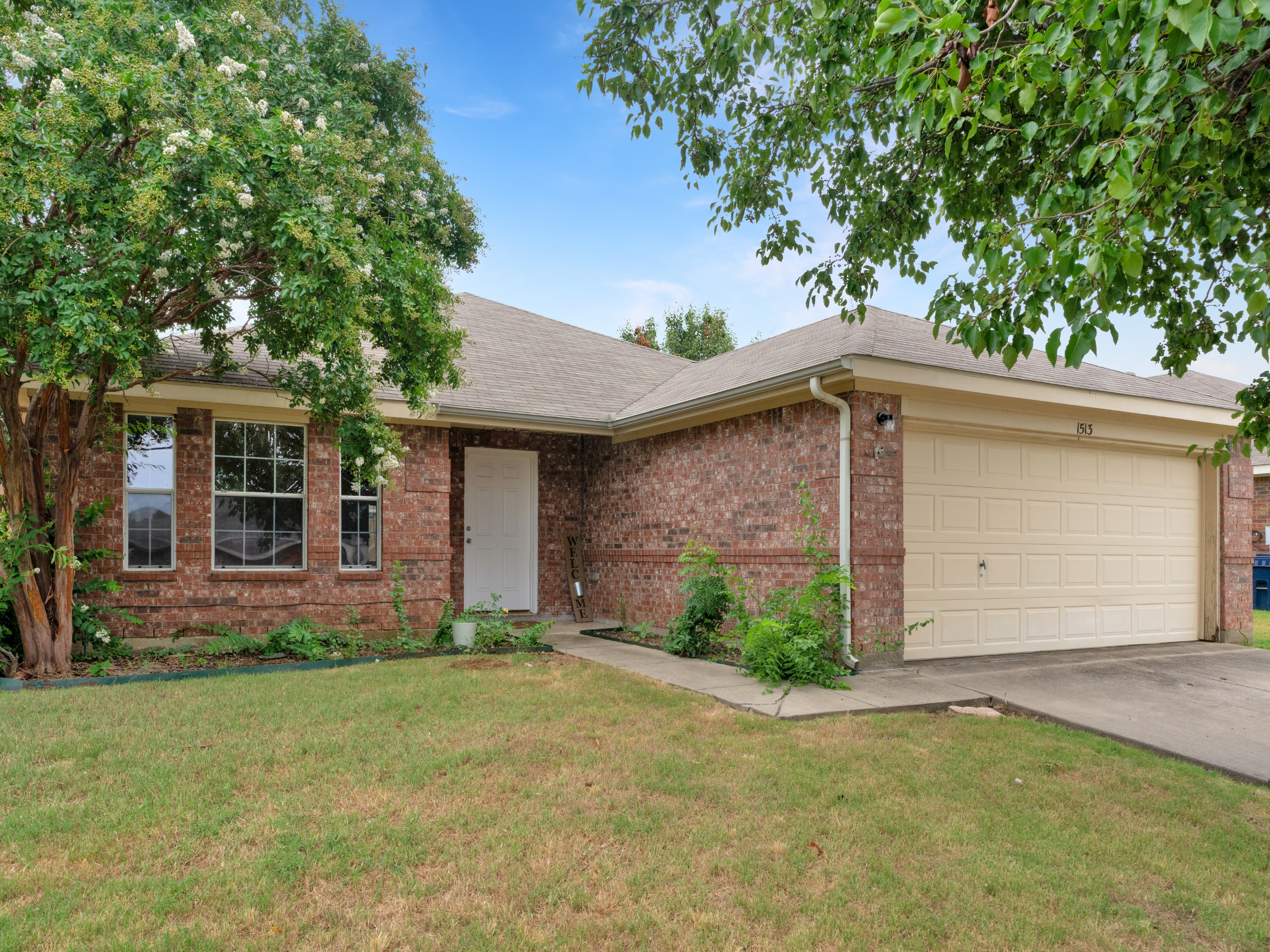 1513 West Hercules Lane